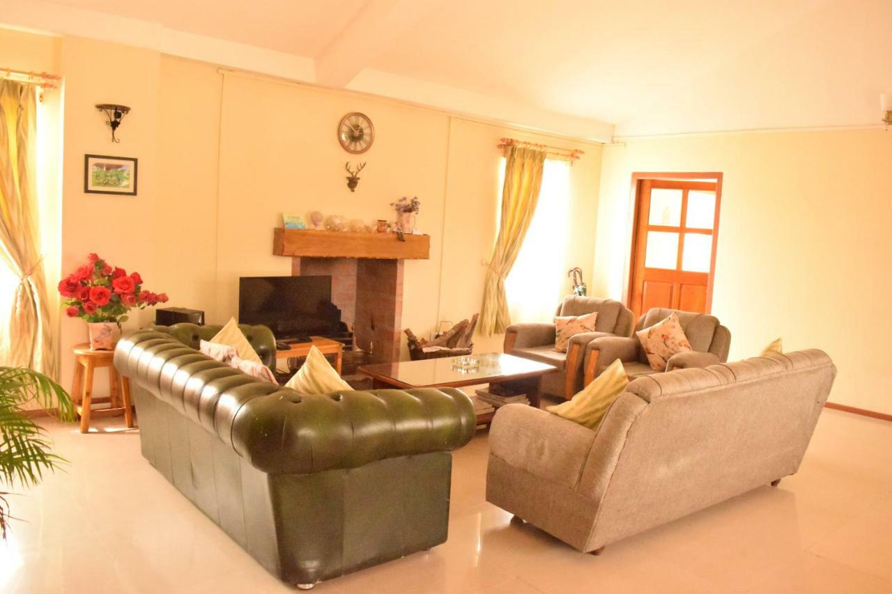 Resort Sunshine Farms And Shillong