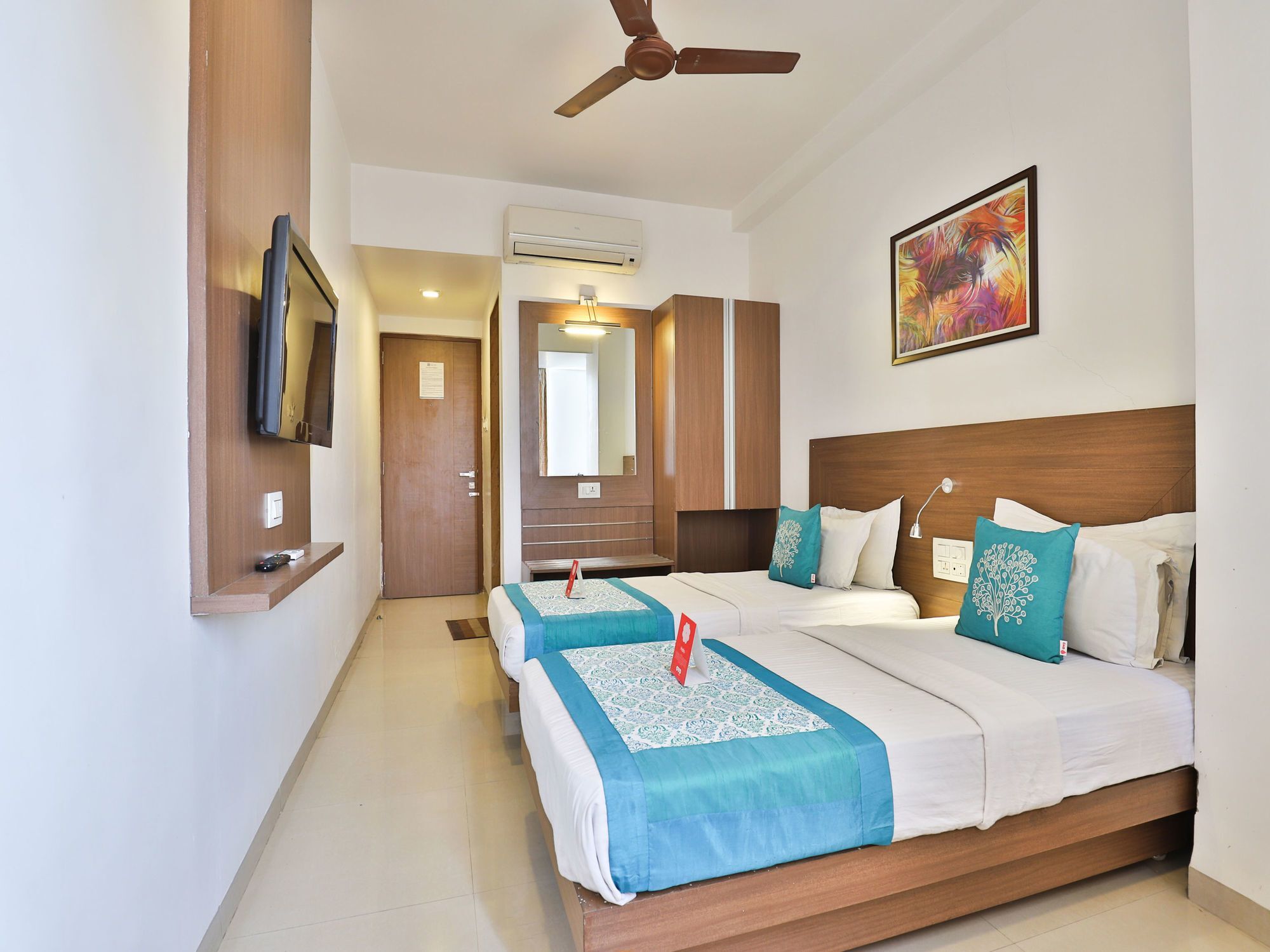 Hotel Itsy By Treebo - Shelter 2 Km From Crinoline Falls 3*
