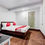 Oyo 14090 Fine Stay Guest House