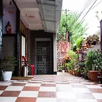 Promudini Guest House