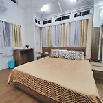 Insara Cottage Homestay