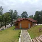 Rishat Sngi Orchid Resort, Shillong