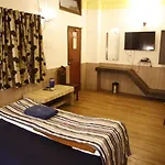 Hotel Pine Borough