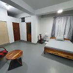 Golf Ville Guest House Shillong