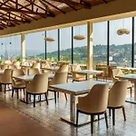 The White Rock Inn & Dine
