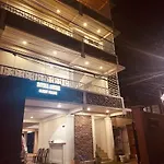 Divina Amore Guest House