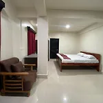 Riwaa\'S Guest House
