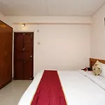 White Orchid Guesthouse