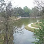 Lake View Inn