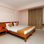 White Orchid Guesthouse