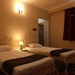 Rockski Boutique Bed & Breakfast