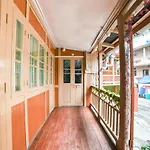 Oyo 27919 Blooming Inn Guest House
