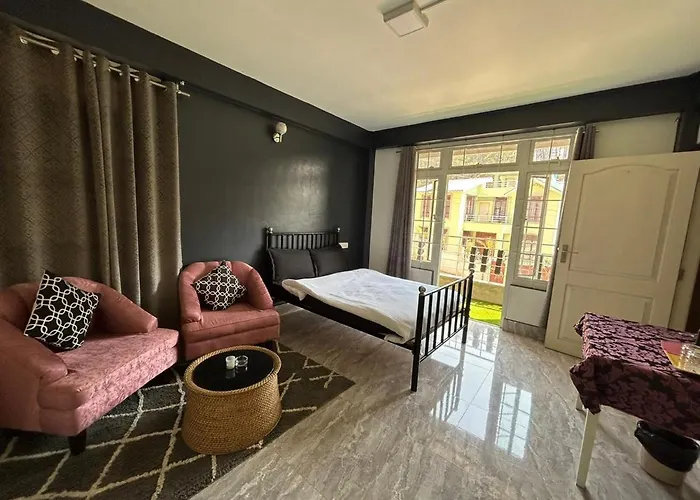 Na-U-Iaka Homestay