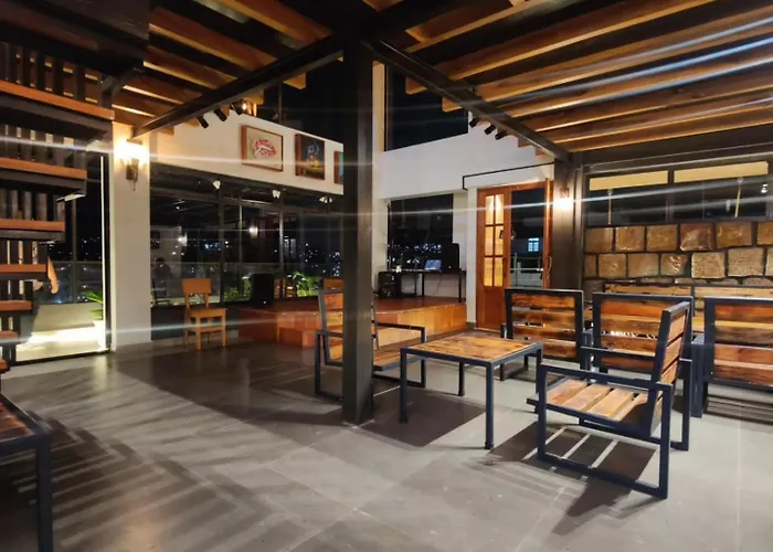 Cafe Sola Bnb