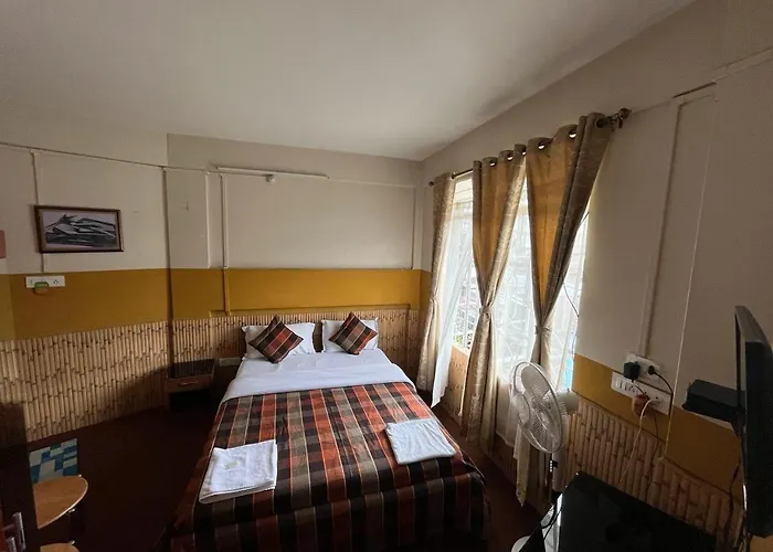 Sweet Rooms Near Police Bazar