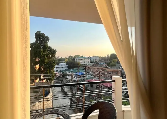 A La Maison