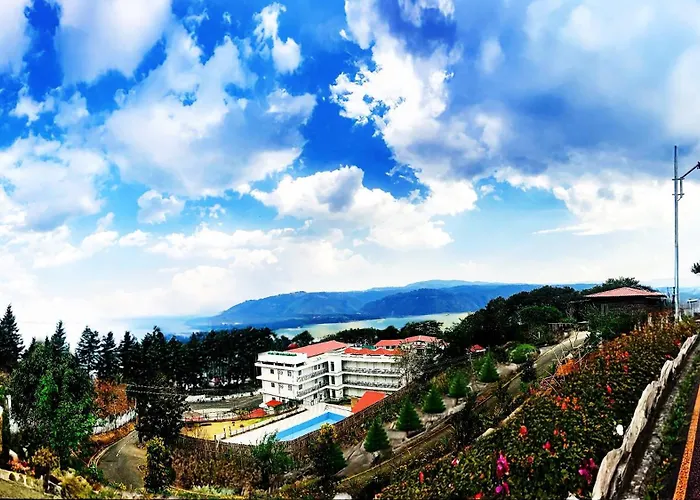 La Nicholas Lake View By Summit Hotels