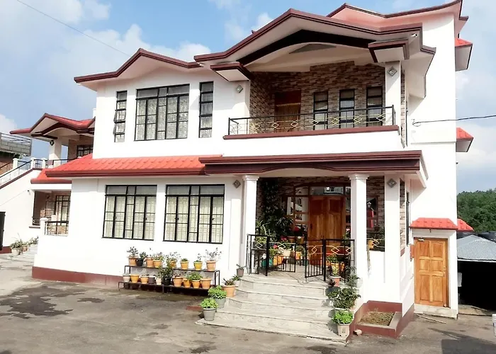 Pine Hill Home Stay