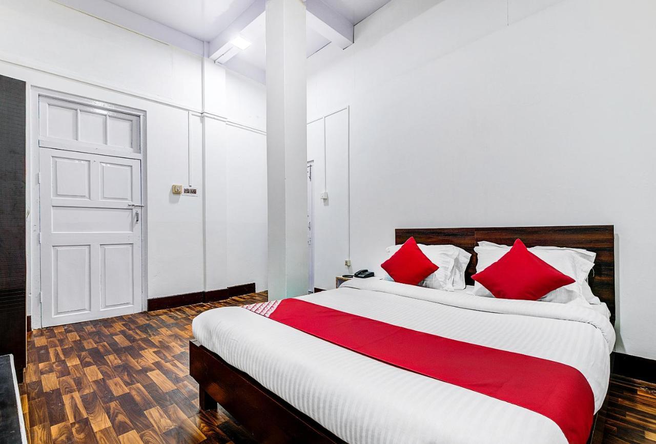 Oyo 14090 Fine Hotel Shillong