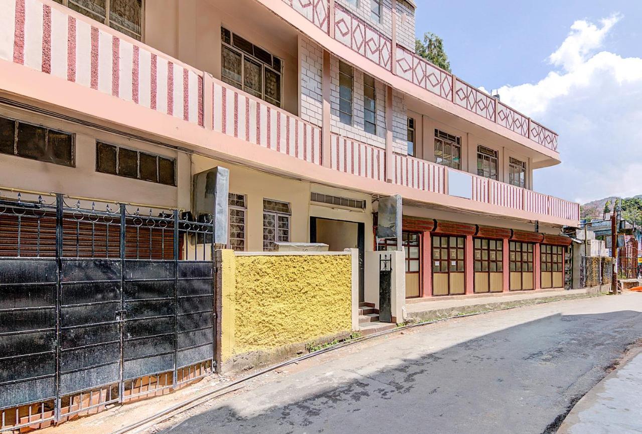 Oyo 14090 Fine Hotel Shillong