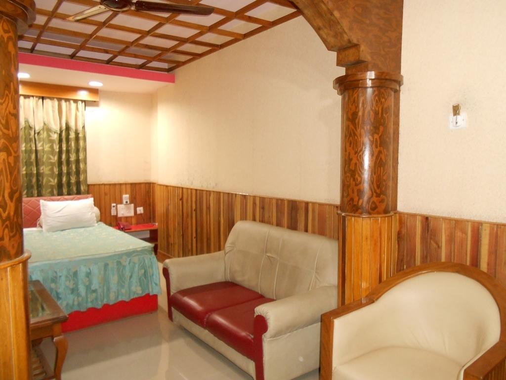 Hotel Knight