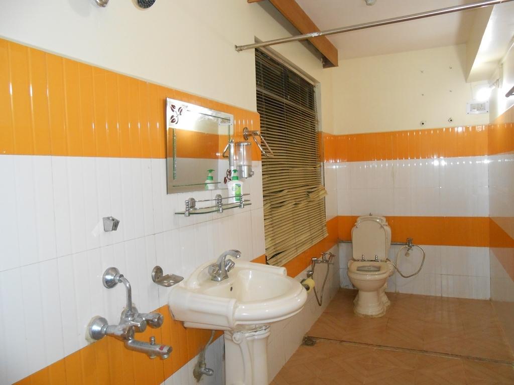 Knight Hotel