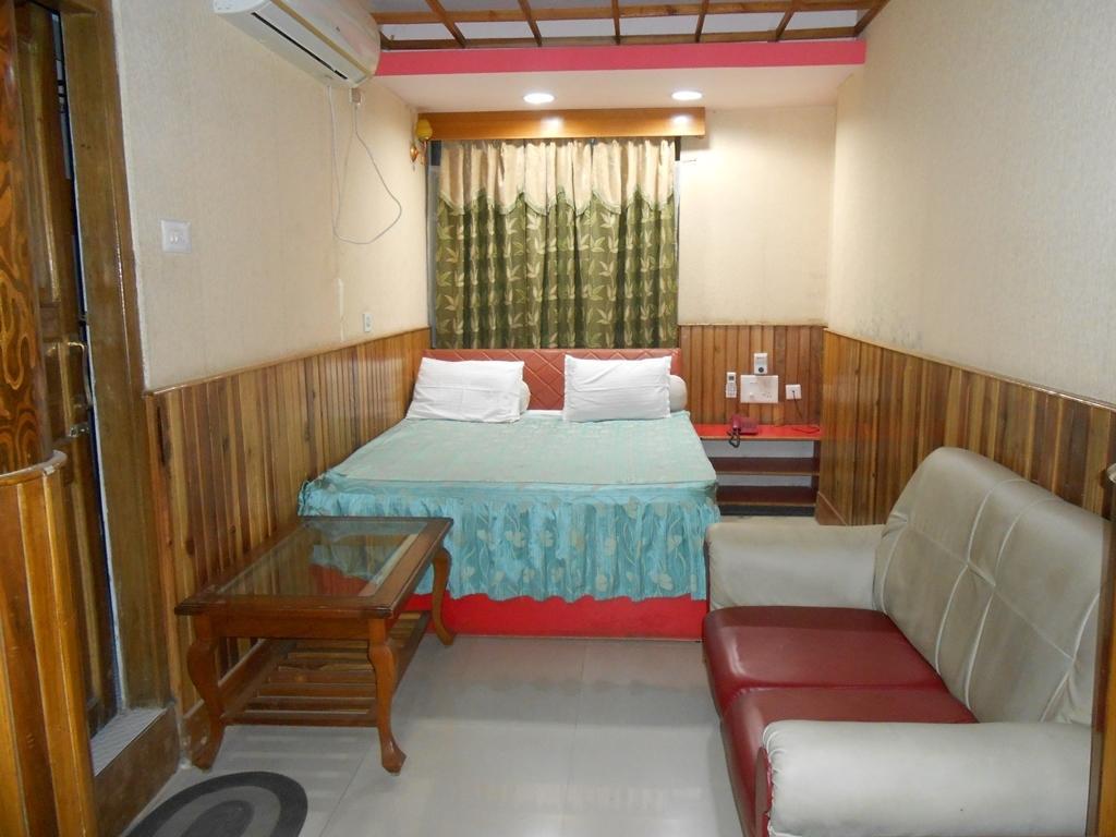 Knight Hotel 4*