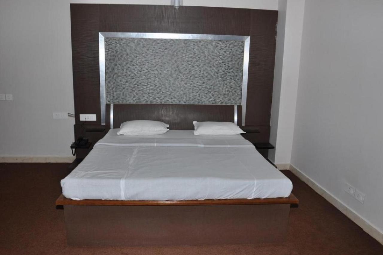 Barbareek 2* Shillong