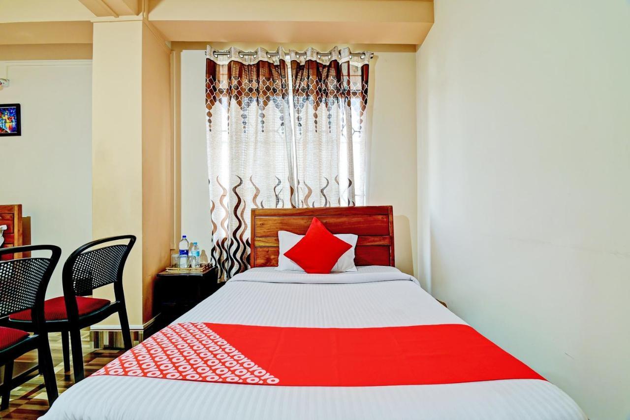 Hotel Oyo 78477 Meera Holiday Villa