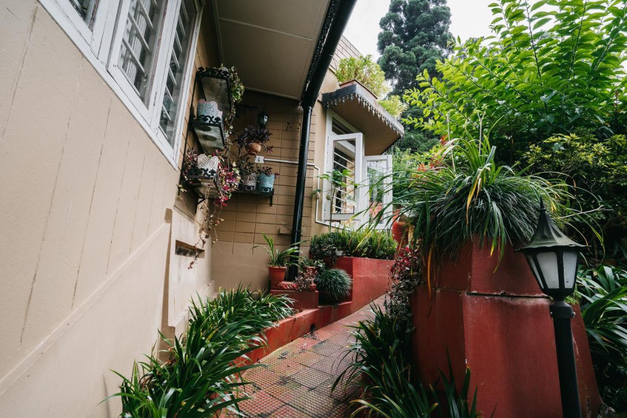 Rock Cliff Bed & Breakfast