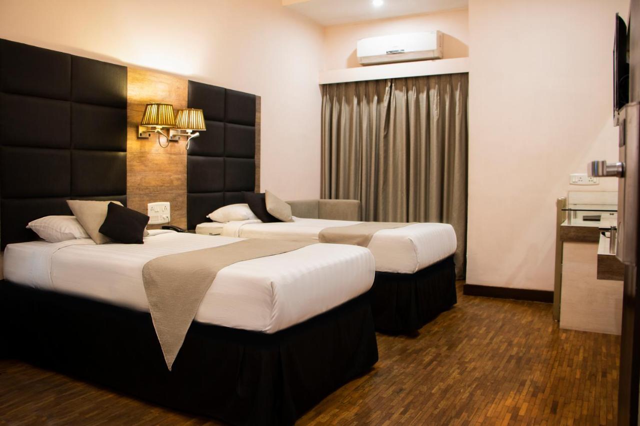Alpine Continental Hotel Shillong