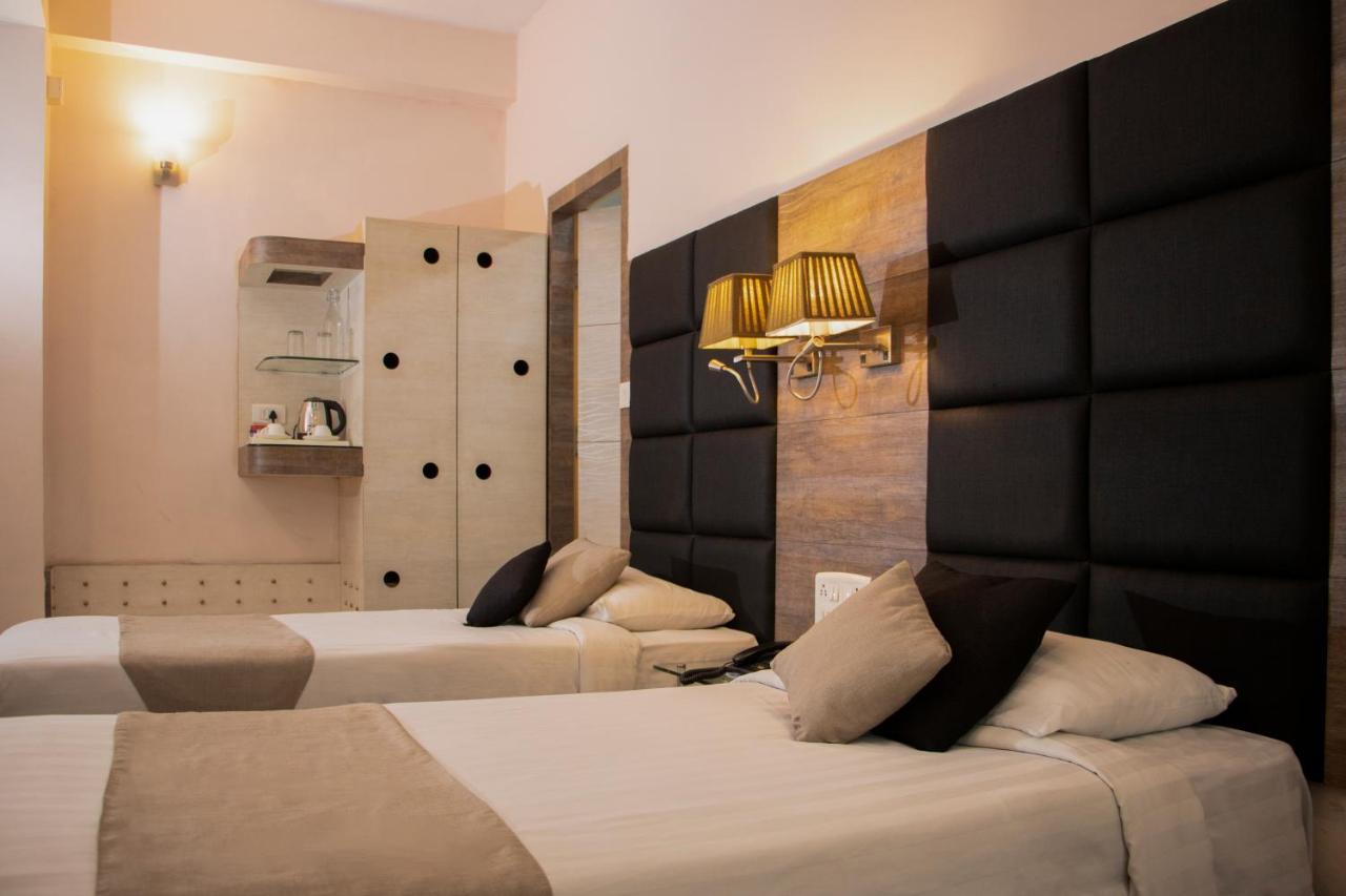 Alpine Continental Hotel 3*