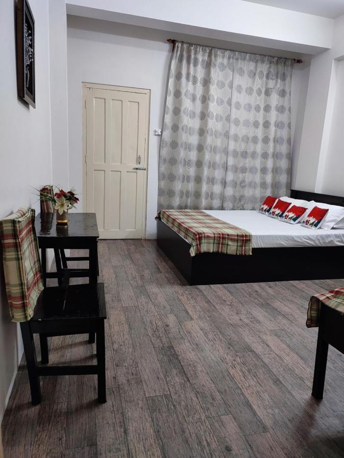 Bibiana's Apartment *