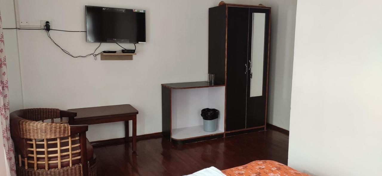 Crossroad Bed & Breakfast Shillong