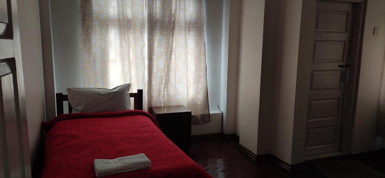 Bed & Breakfast Crossroad Shillong