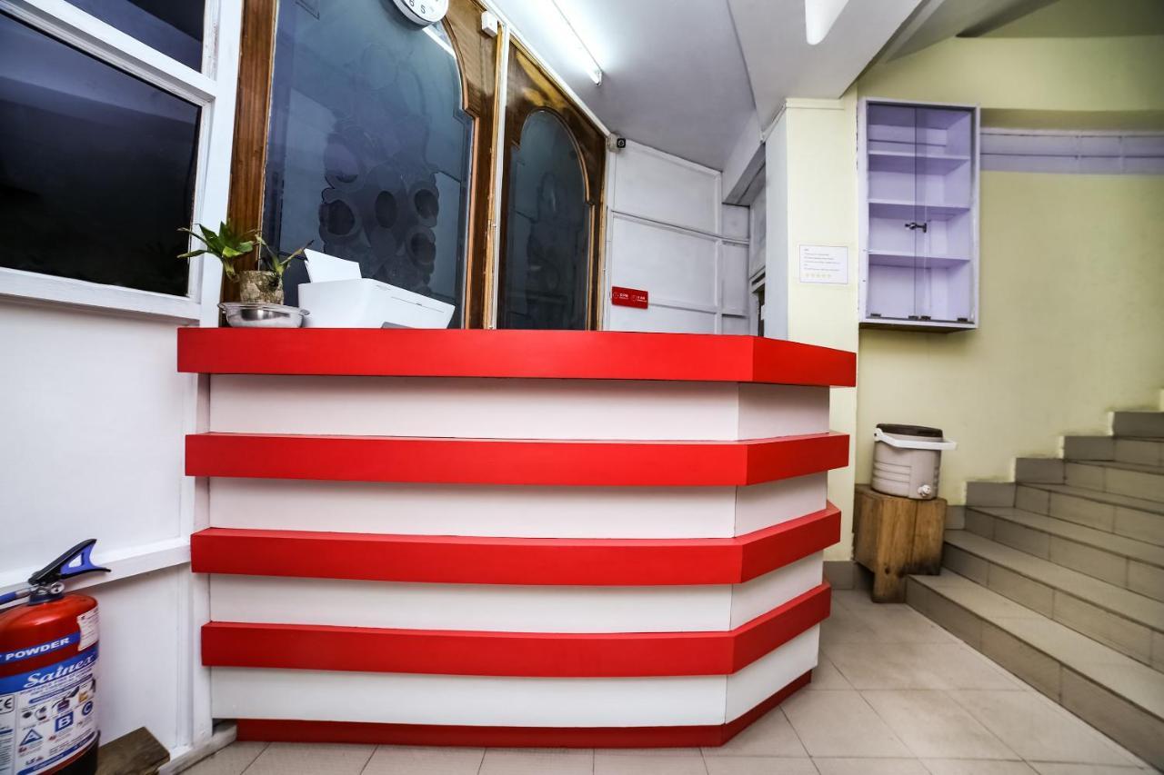 Oyo 12401 New 3* Shillong