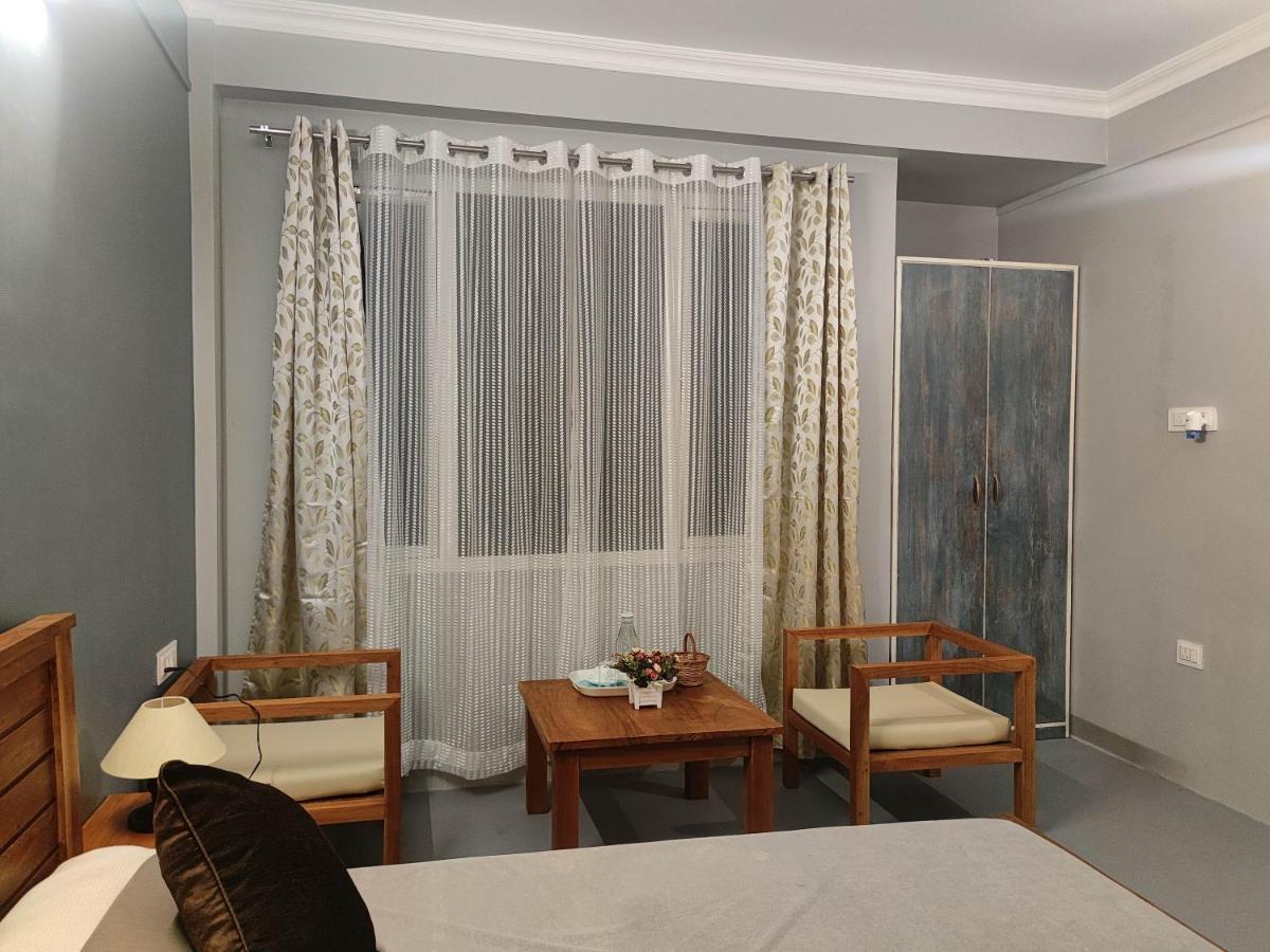 Urban Tavern Bed & Breakfast Shillong