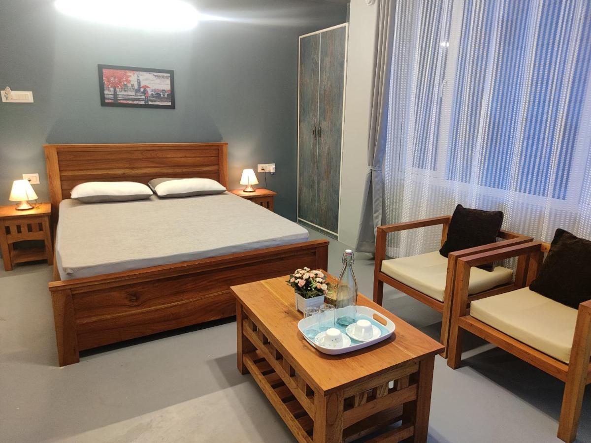 Urban Tavern Bed & Breakfast