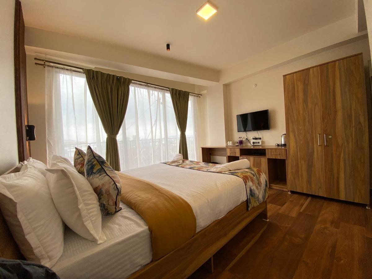 Janeira Hotel