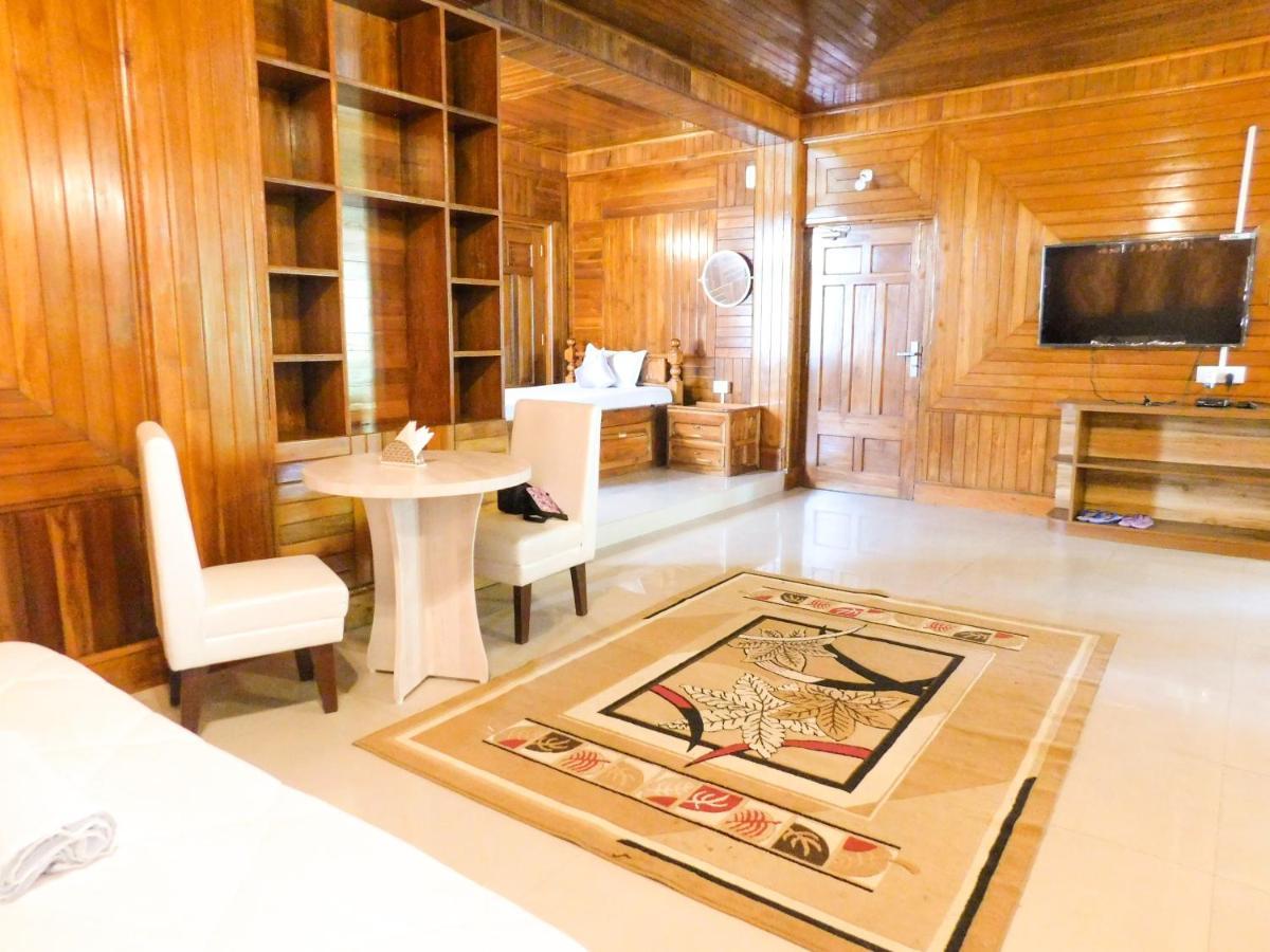 Bed & Breakfast Pine