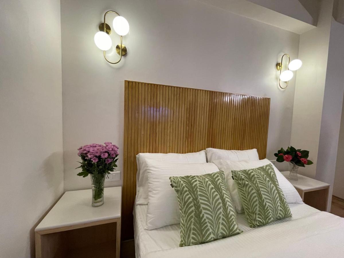 Pegasus Crown Hotel