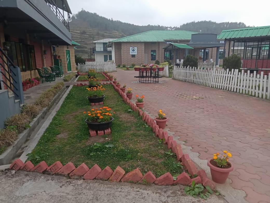 Resort Woodstock Shillong