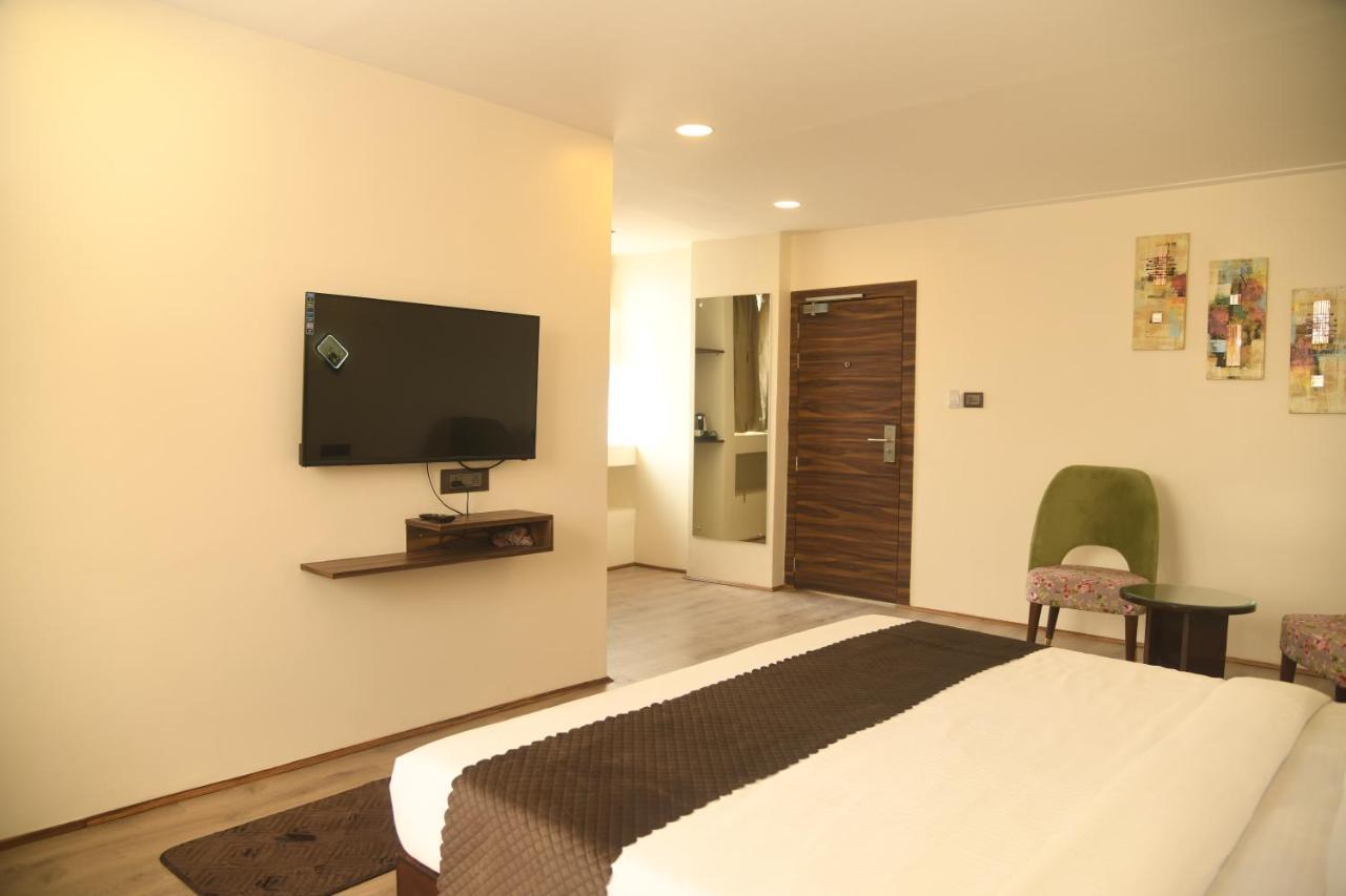Cloud Social Hotel 3*