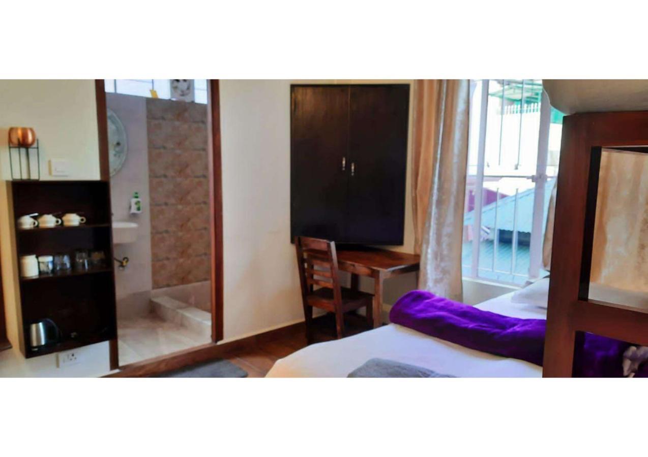East Blue Homestay *