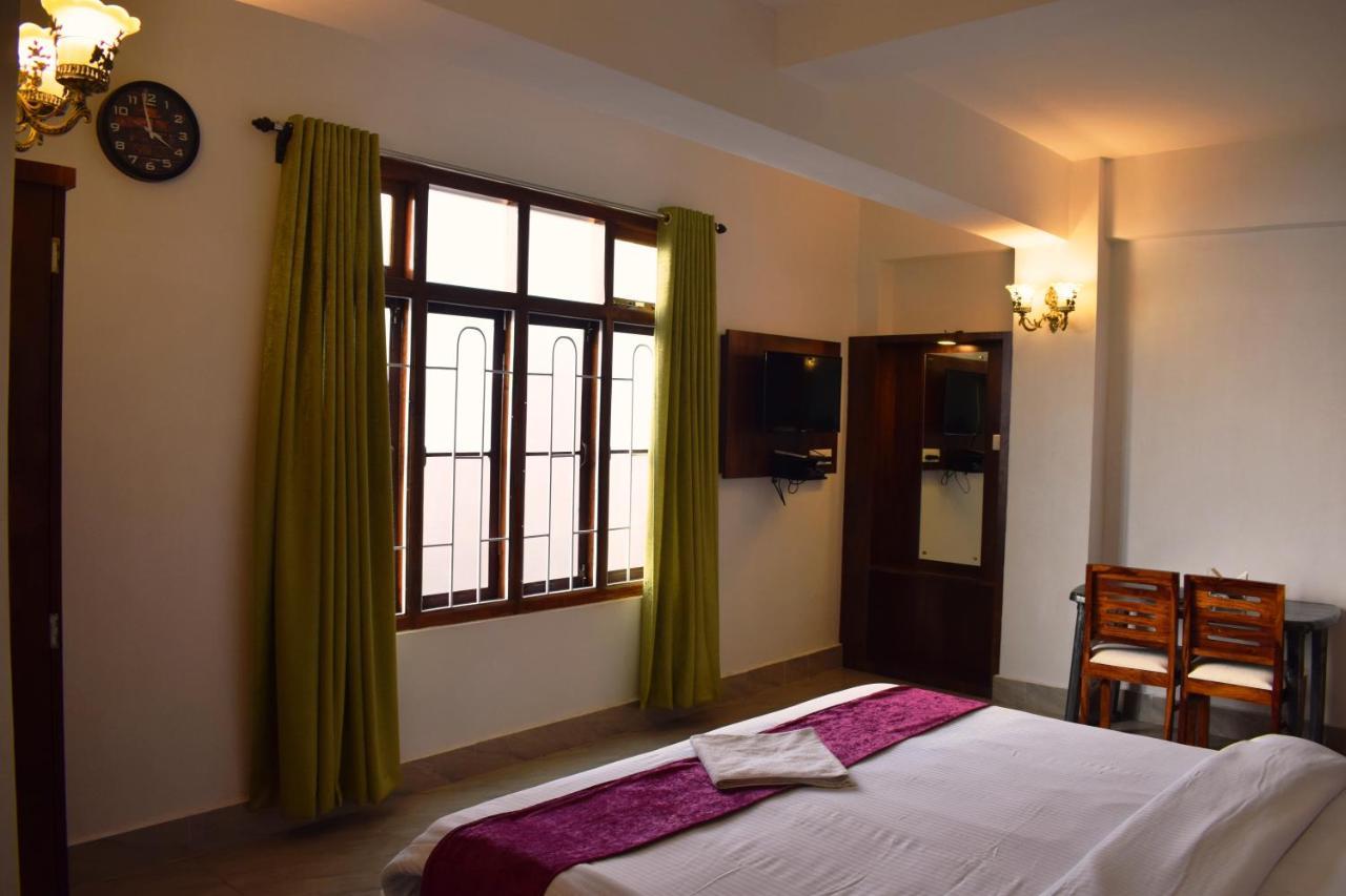 Hotel Lily 2*