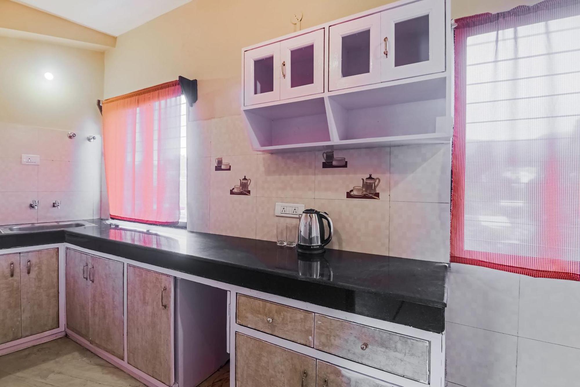 Hotel Flagship Guardian Residency 3*