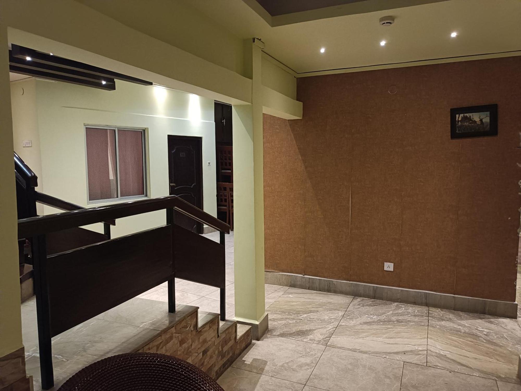Serene Hotel 3*