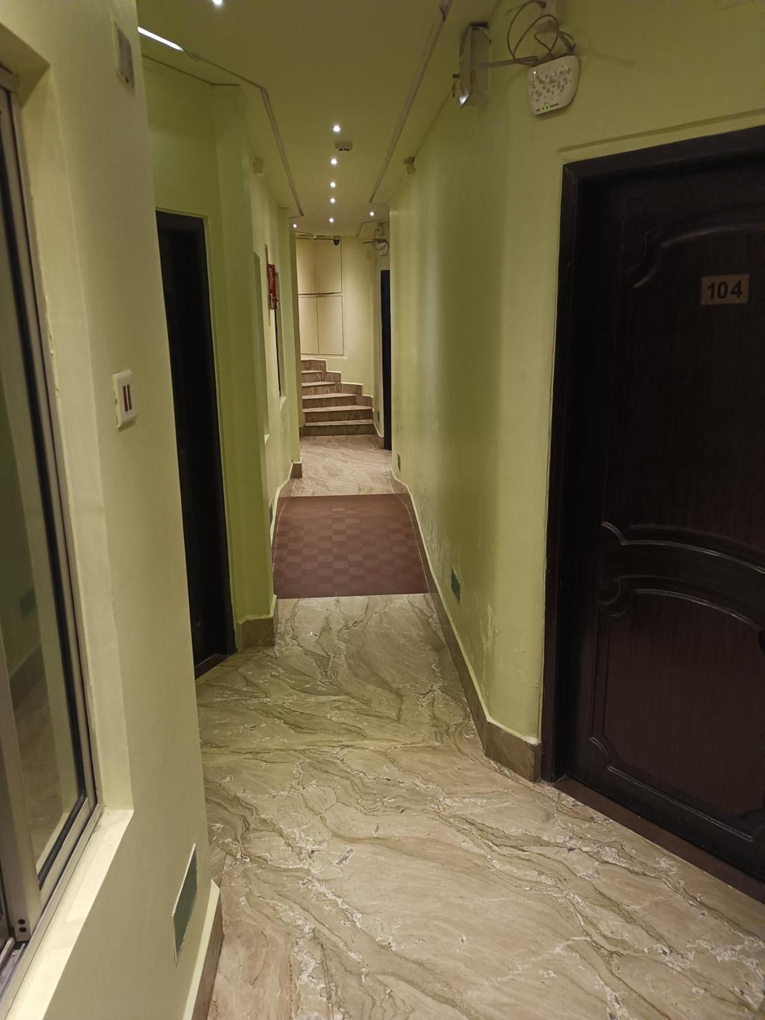 Serene Hotel 3*