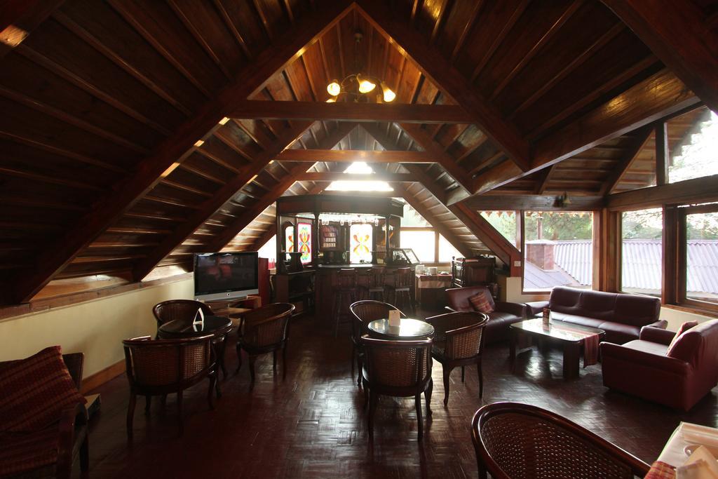Resort Royal Heritage Tripura Castle 3*