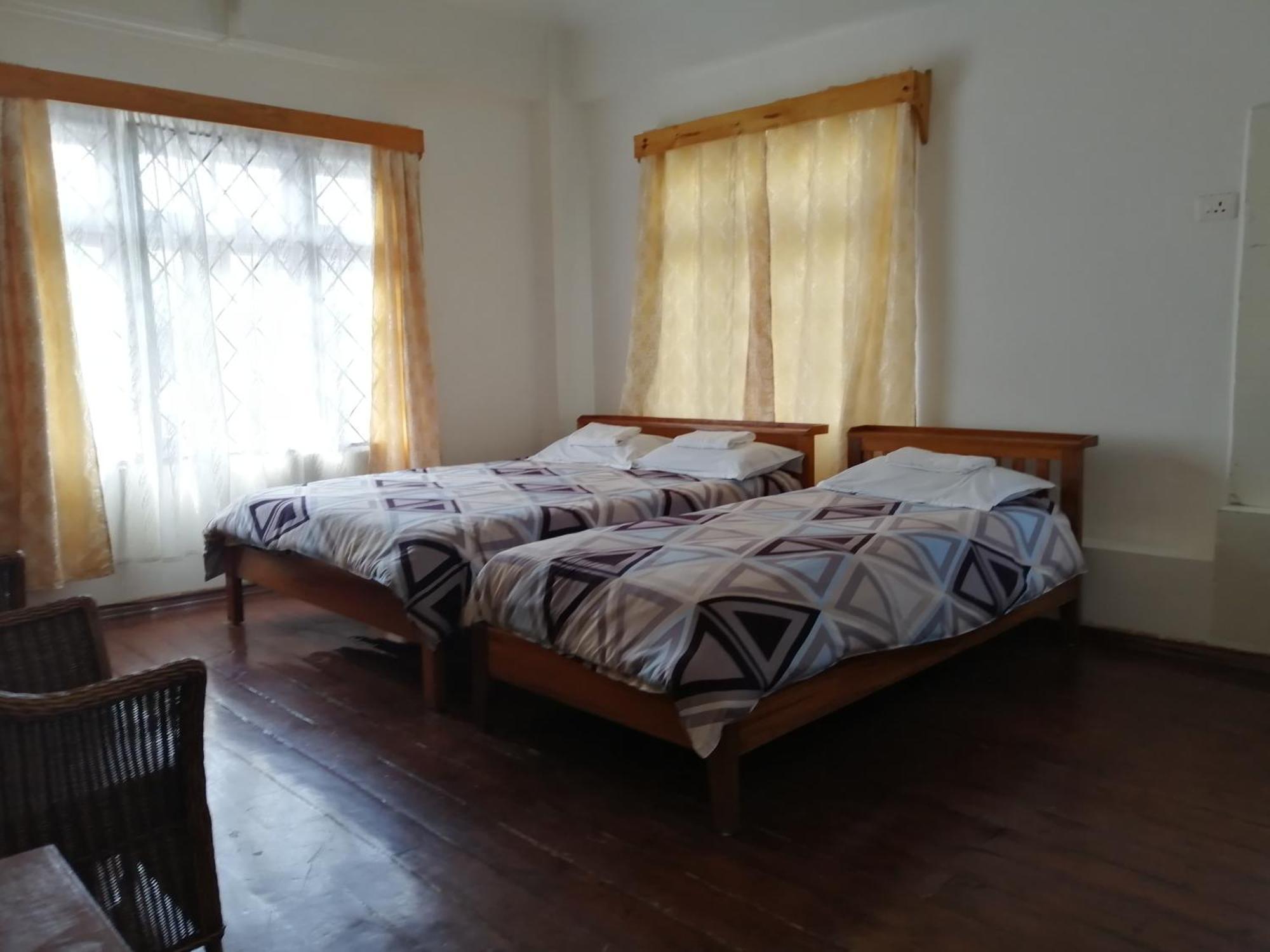 Bed & Breakfast Crossroad